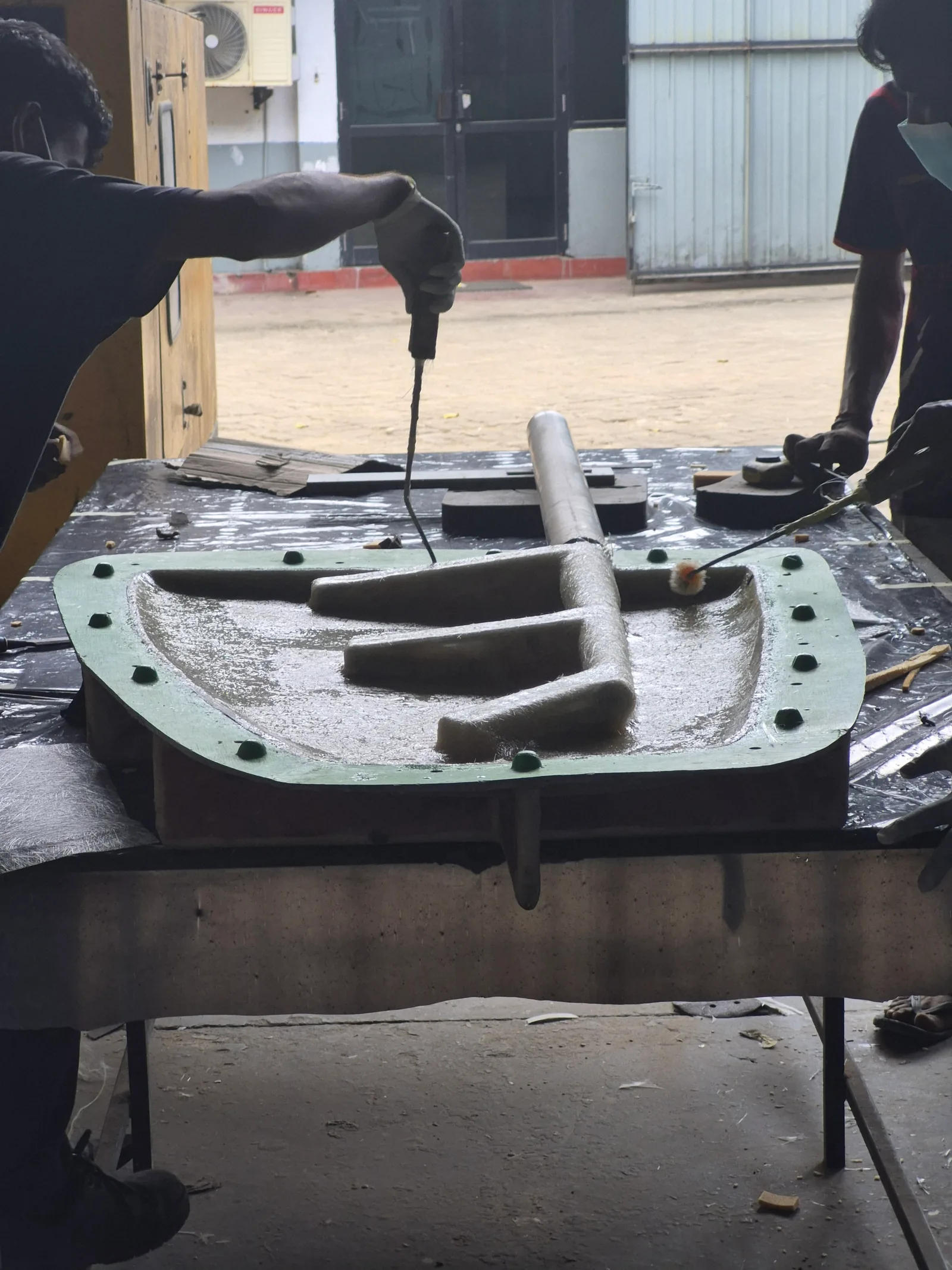 Marine repairs and maintenance at the SEATEK workshop in Ahangama
